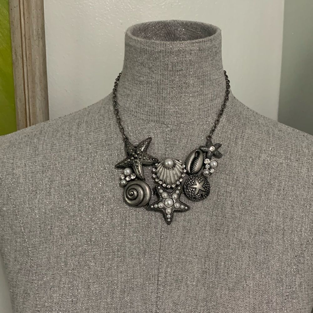 Cookie‎ Lee Ocean Themed Statement
Costume Jewelry Necklace Starfish Shells